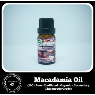 Macadamia Nut Carrier Oil (100% Pure - Undiluted - Organic - Cosmetics/Therapeutic Grade)