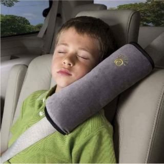 Seatbelt cover pillow