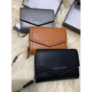 CHARLES & KEITH WOMEN TRIFOLD WALLET