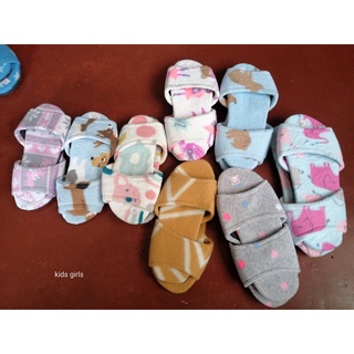 INDOOR SLIPPERS FOR TODDLES/KIDS