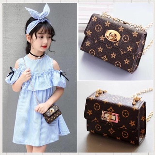 【Available】HH girls sling bag kids slingbag babybagchildren’s bag sling