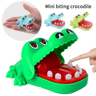 2021 New Creative Portable Small Size Crocodile，Shark Mouth Dentist Bite Finger Game Funny Gags Toy