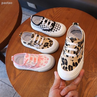 Children s canvas shoes, girls shoes, spring and autumn 2021 new leopard print set foot pedal shoes baby casual shoes