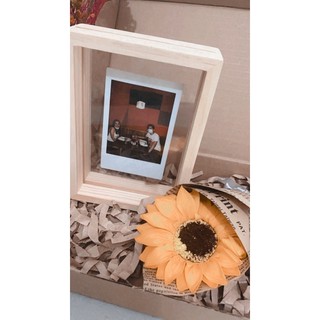 Instax Glass Wooden Frame + Mini Flower Bouquet
