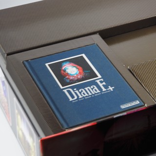[PRE-OWNED] Lomography: Diana F+ Deluxe Kit (2)