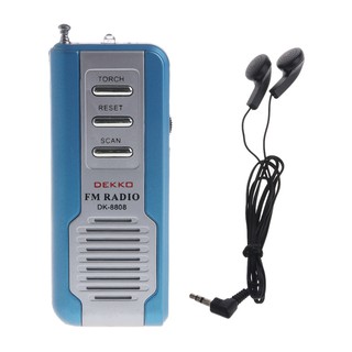 Mini Portable Auto Scan FM Radio Receiver Clip With Flashlight Earphone DK-8808 (2)