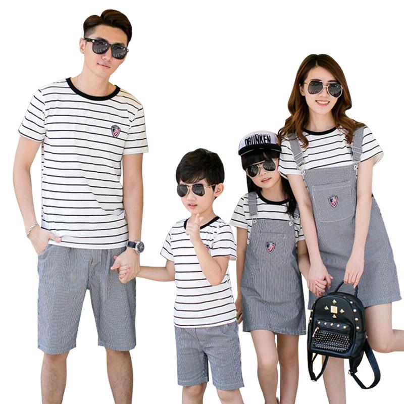 Family Clothing Mother Daughter Dresses Striped Father and Son T shirt and Pants