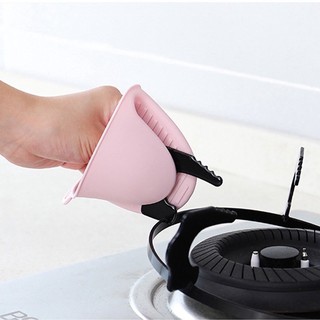 1PCS Kitchen Silicone Glove Grip Pinch Mitts Oven Pot Holder Tool (8)