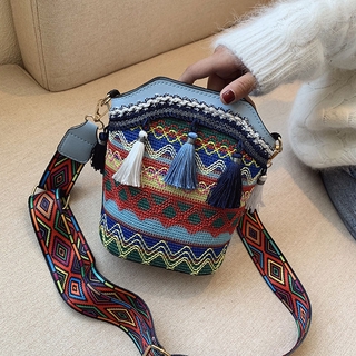 2021 New ethinic nationall style tassel bucket bag / Fashion time personality Female bag sling crossbody shoulder versatile bag (3)