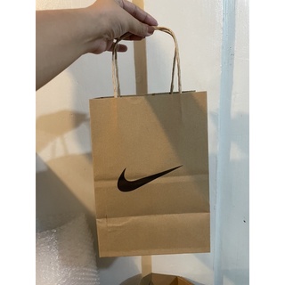 SMALL NIKE PAPERBAG FOR APPAREL