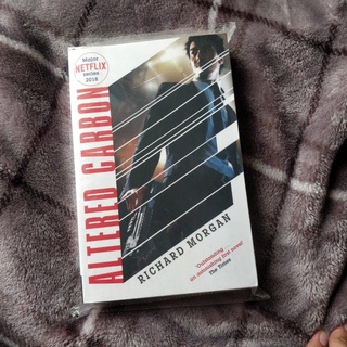 Altered Carbon by Richard Morgan [Paperback]