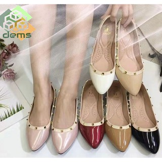 FASHIONABLE KOREAN STYLE SPIKE GLOSSY DOLL SHOES FOR WOMEN BEST QUALITY