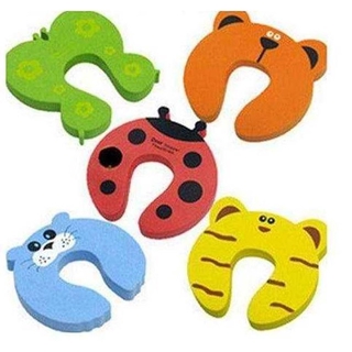 2 pcs Pack Baby and Child Proofing Door Stopper (1)