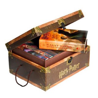 ✨NEW✨ ONHAND Harry Potter Hardcover Chest Boxed Set (Hardcover)