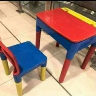 Learning table with chair for kids