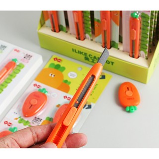Cute carrot cutter utility knife