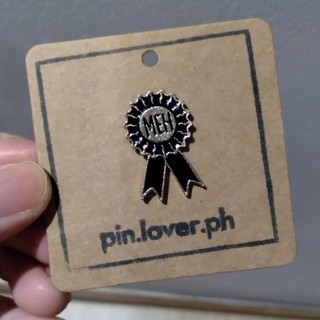 Meh Badge Meme Award Ribbon Black Enamel Pin Badges Brooches Jewelry Charms Lapel Nameplate Pins