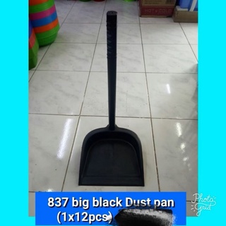 Plastic big black dustpan good quality