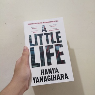 [PAPERBACK] A Little Life by Hanya Yanagihara (2)