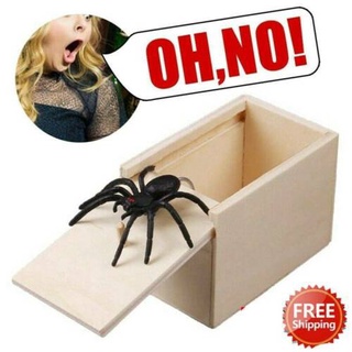 1*Wooden Prank Spider Scare Box Hidden In Case Trick Play Joke Scarebox Gag Toy