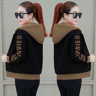 ◙Plush thick hooded zipper sweater women s 2021 age reduction mother wear short coat autumn and wint (1)