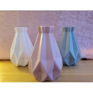 Nordic Origami Vase (High quality vase made out of plastic)
