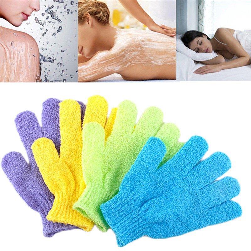 1Pair Shower Gloves Exfoliating Wash Bath Gloves kid Resistance (Random Color)