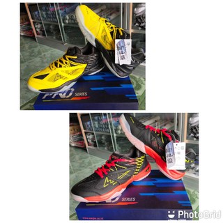 Eagle Sspro Badminton Shoes 1
