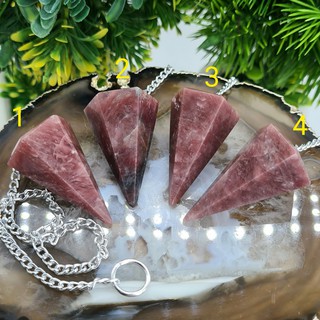 Strawberry Quartz Faceted Cone Pendulum - Healing Dowsing Crystal Pendulum