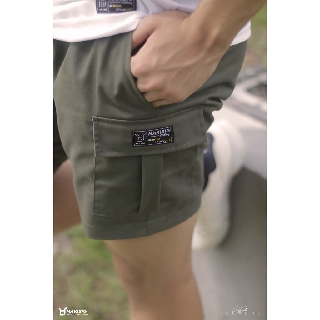 Cargo Shorts (above the knee) (3)