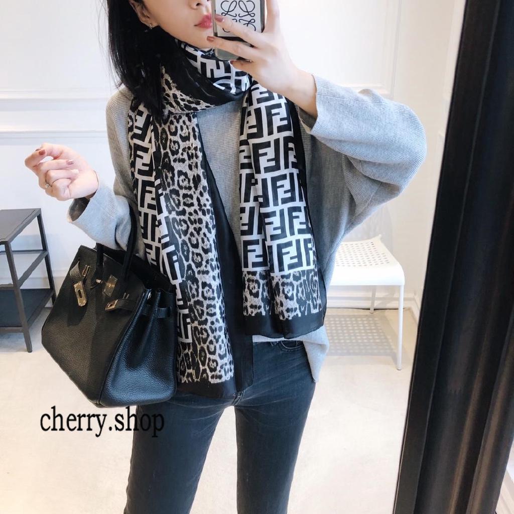 black and white / wine red FD letter big shawl] Scarf