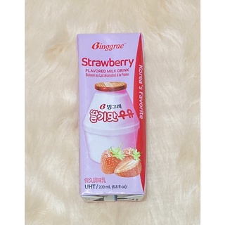 Strawberry Flavor Binggrae Flavored Milk Drink 200ml Halal
