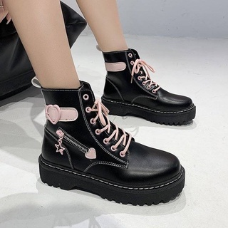 Spot Preppy Style Dr. Martens Boots2021Spring and Autumn Girl Lovely Heart-Shaped round Head Front Lace-up Flat All-Match Short Women