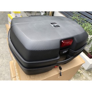 MotoBox duhan 45L Carbon With Backrest and Plate Universal