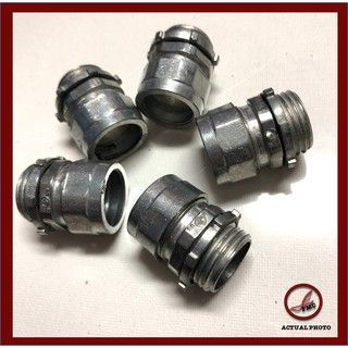 1/2 or 3/4 EMT Connector Compression Type for electrical pipes / conduits