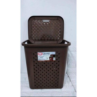 LAUNDRY BASKET RATTAN WITH COVER
