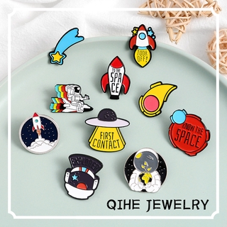 Space Rocket Spaceship Enamel Lapel Pins Aerospace Cartoon Brooches Badges Fashion Astronaut Pins Gifts for Friends