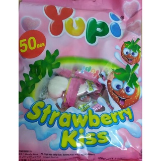 Yupi Strawberry Kiss