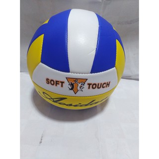 1 PIECE OF VOLLEY BALL