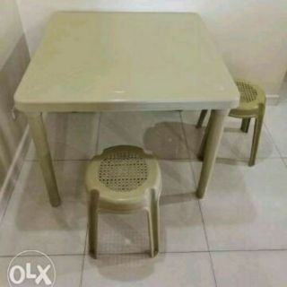 Monoblock table or sets