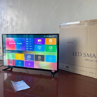 Wmc 43" Smart LED Tv W/ Built-In Tempered Glass (8)