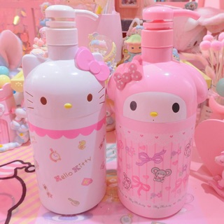 Hello kitty Shower lotion shampoo lotion dispenser 1000ml (1)