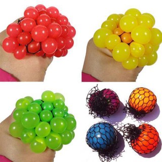ready stock 1 PCS Topseller Mesh Ball, Grape Stress Relief Squeezing Ball Hand Wrist Toy Random Color - 1.97
