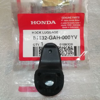 Hook Luggage for all scooters 81132-GAH-000YV (3)