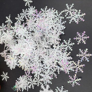 200Pcs 3Cm Snowflakes Christmas Tree christmas decor White
