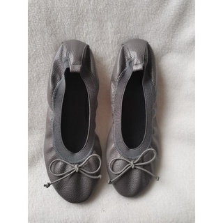 Gray Ballet Shoes with ribbon add 1 size bigger